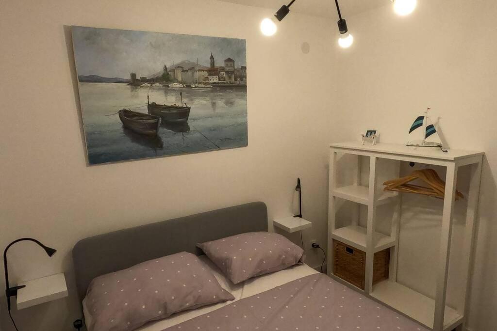 Kn House With Two Apartments Near Sea Rogoznica  Buitenkant foto